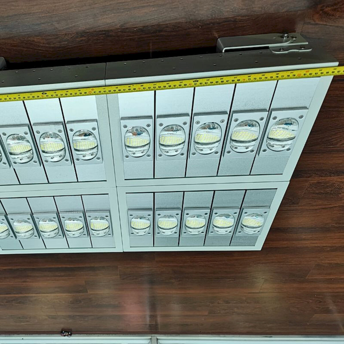 Đèn LED pha P02 (Khung hộp kín) Module COB 3030 - Công suất 1000W - Ảnh 6